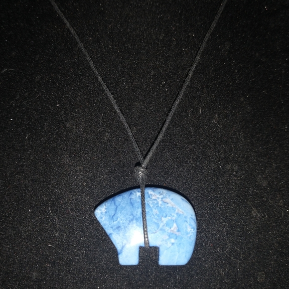 Lapis Uzulli Hand Carved Bear Necklace - Picture 4 of 4